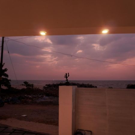 Marari Aidenz Beach Vibe Villa Alappuzha Luaran gambar
